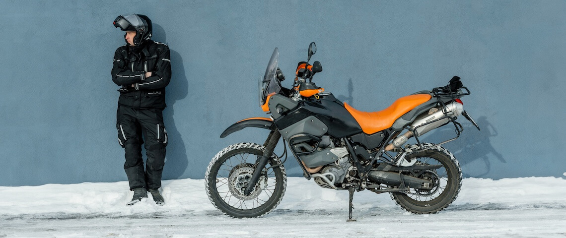 Asfalt of Offroad? Waarom niet allebei! De Ultieme Allroad Motoren